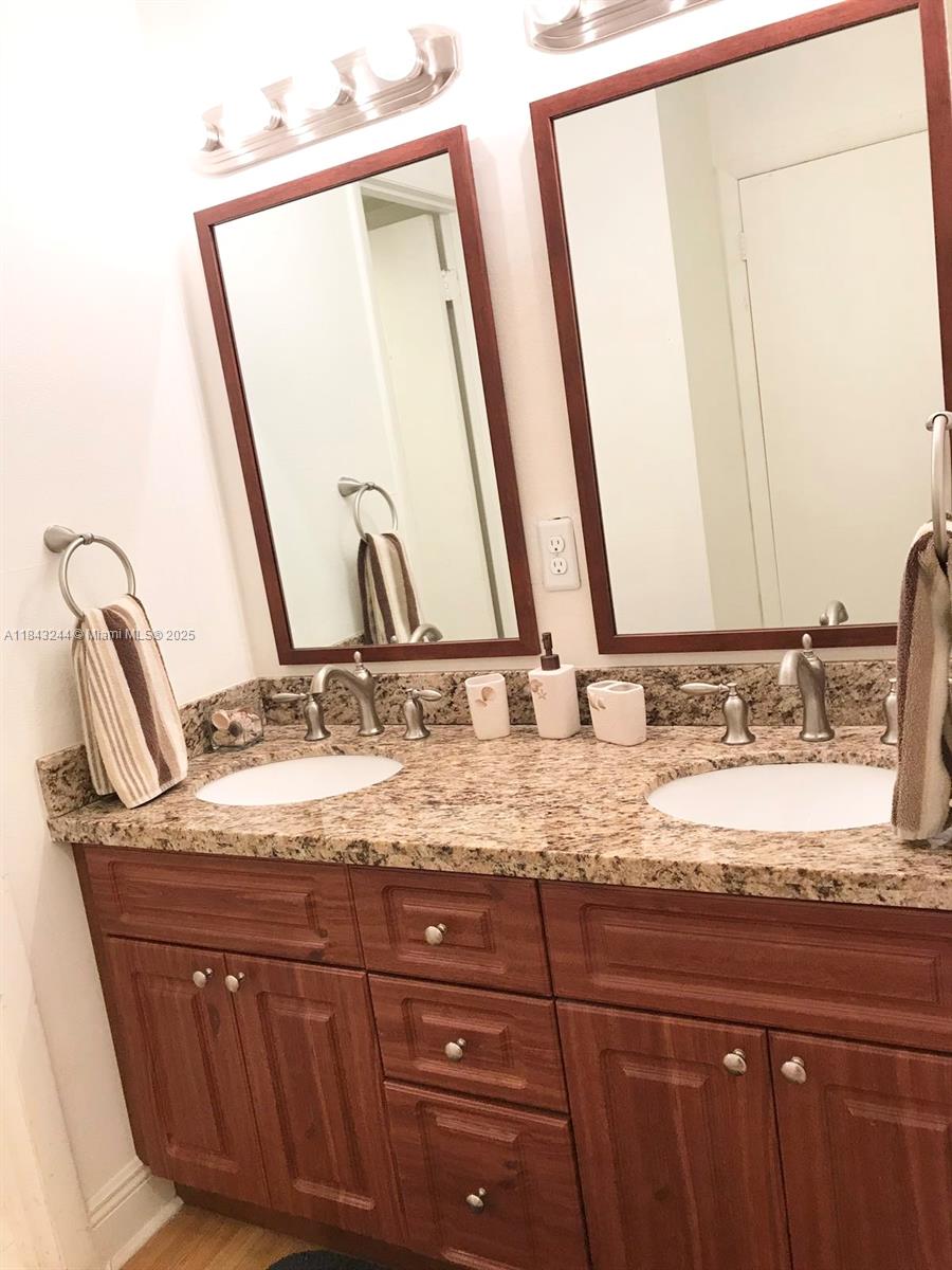Photo of 2101 Ocean Dr  #1506, Hollywood, Florida, 33019 - 