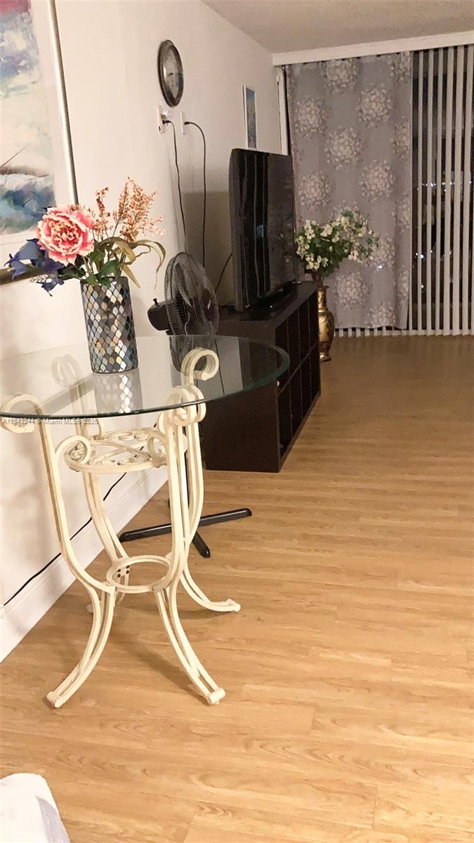Photo of 2101 Ocean Dr #1506, Hollywood, Florida, 33019 -