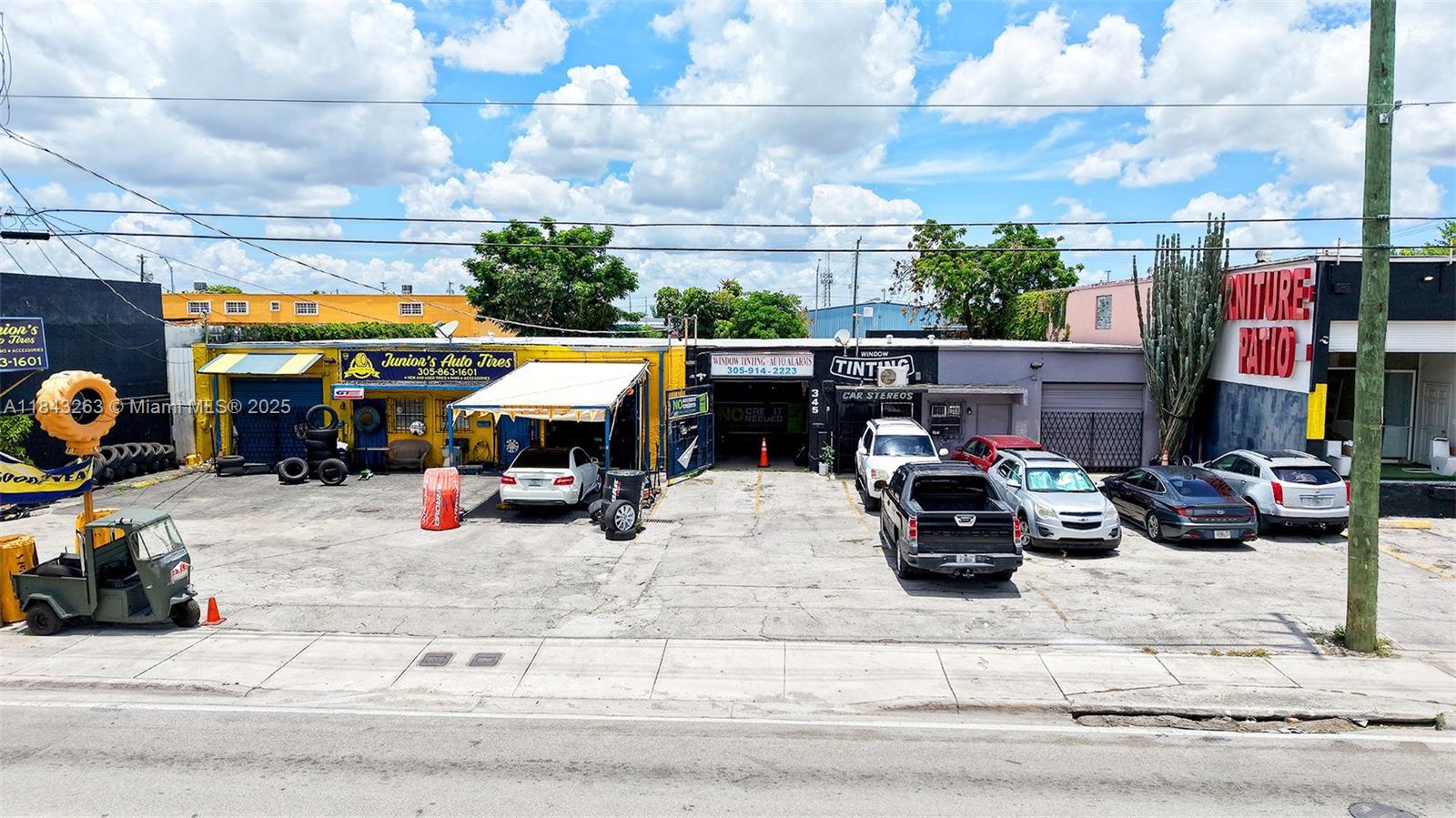 Ver detalles / sq. ft. $ 2025-07-18 0 foto