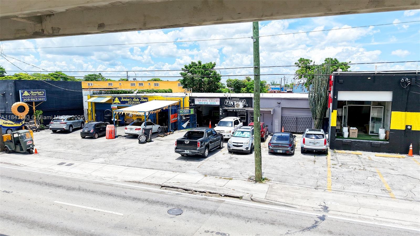 Ver detalles / sq. ft. $ 2025-07-18 0 foto