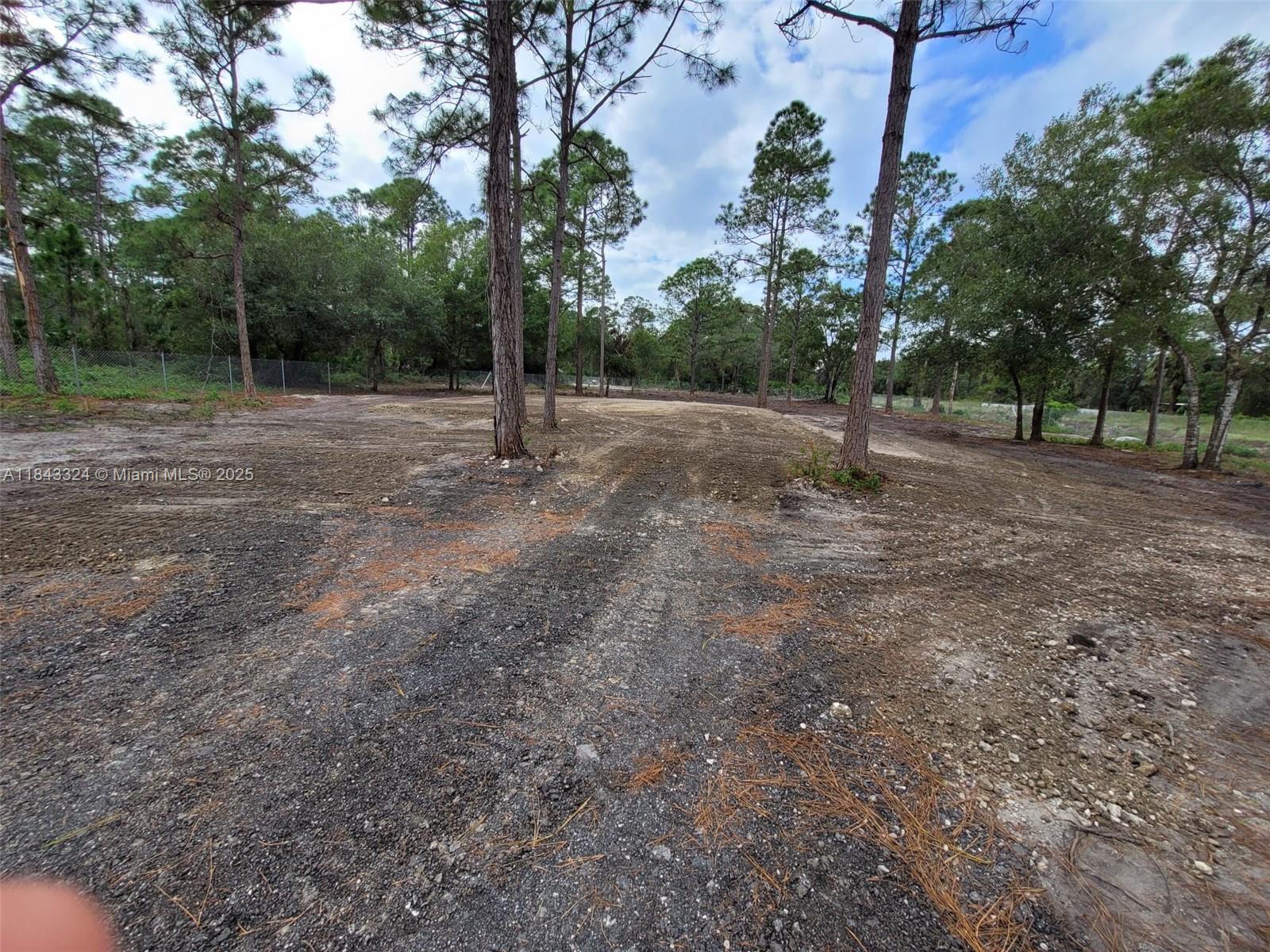 See details / sq. ft. $ 2025-07-18 0 Photo