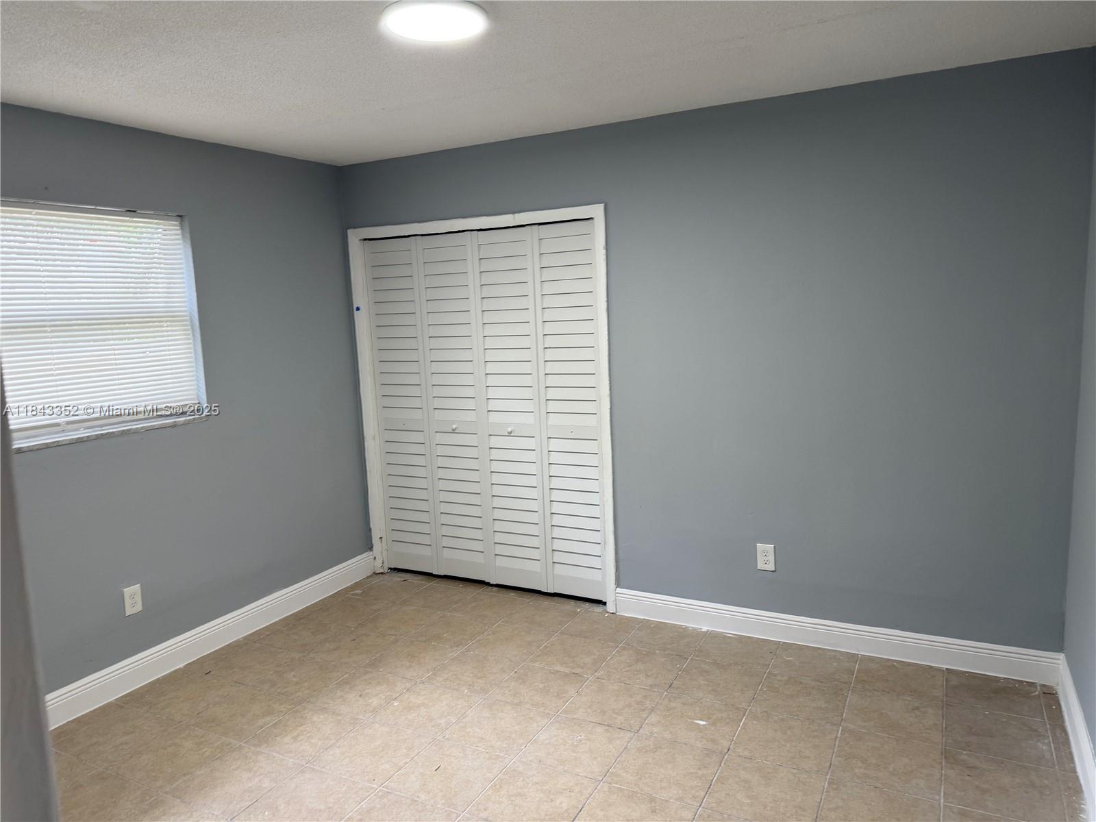 Ver detalles / 1967 sq. ft. $ 2025-07-21 0 foto