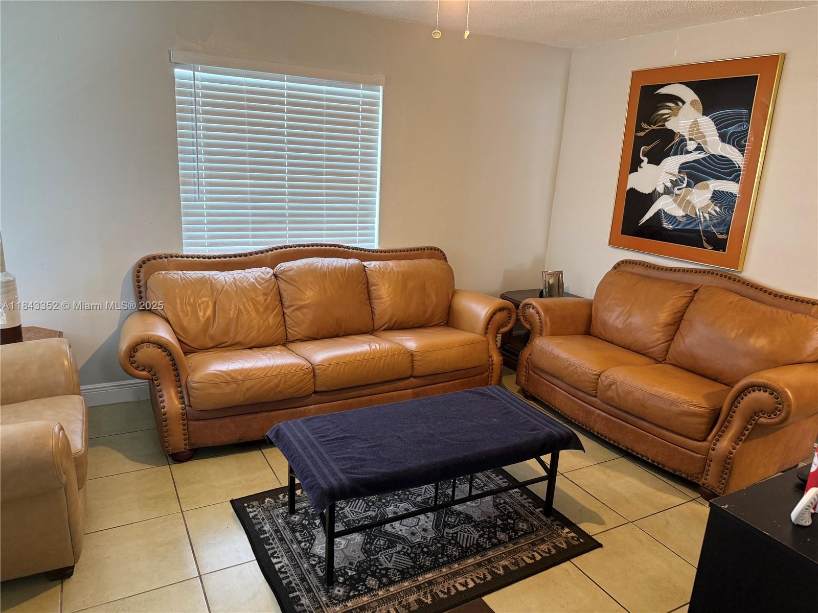 Ver detalles / 1967 sq. ft. $ 2025-07-21 0 foto