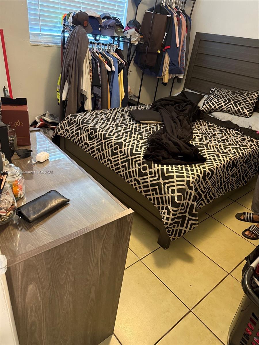Ver detalles / 1967 sq. ft. $ 2025-07-21 0 foto
