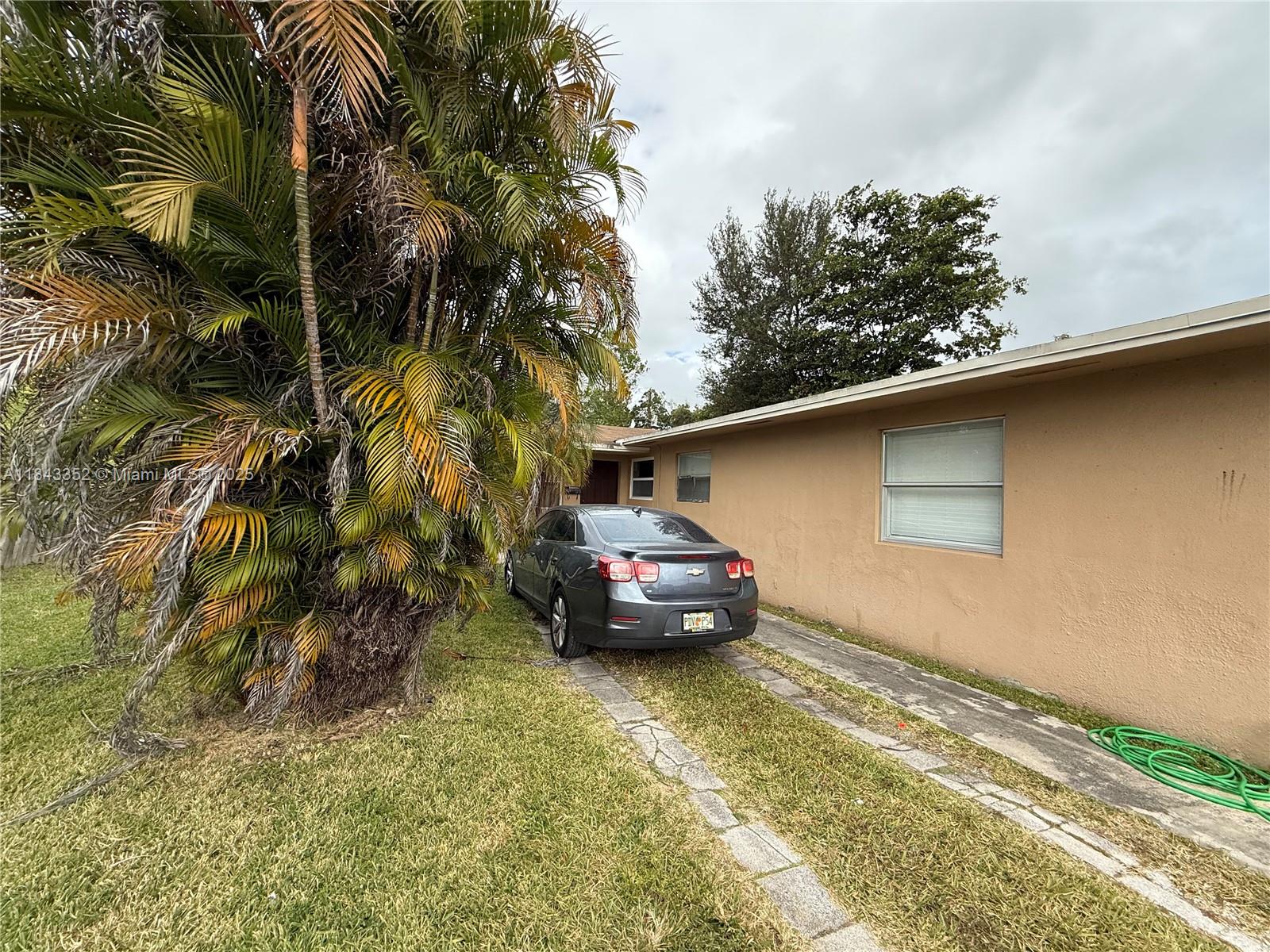 Ver detalles / 1967 sq. ft. $ 2025-07-21 0 foto