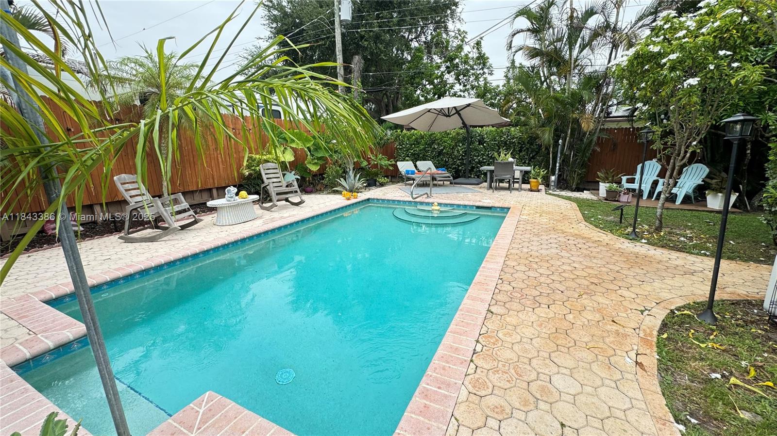 See details 1912 3 / 2 1248 sq. ft. $ 2025-07-19 0 Photo