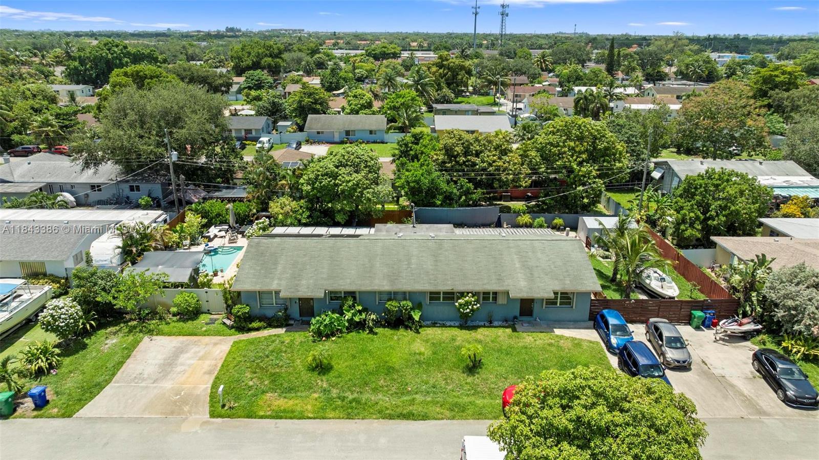 See details 1912 3 / 2 1248 sq. ft. $ 2025-07-19 0 Photo