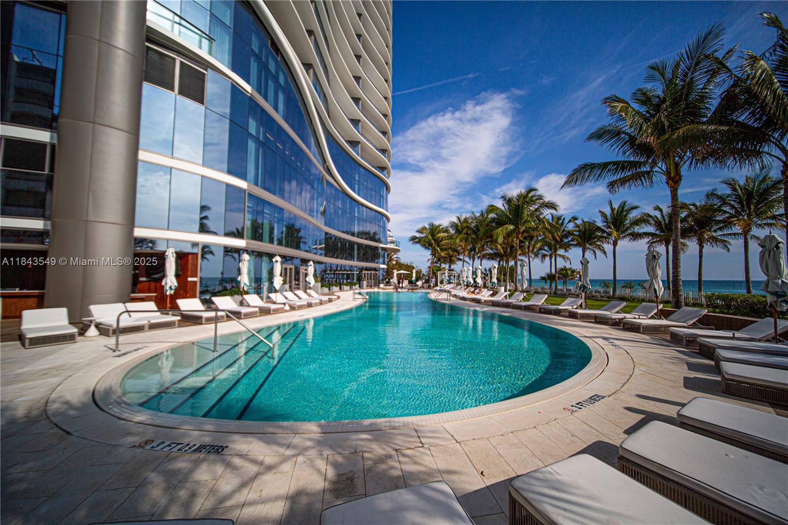 Ver detalles 1004 2 / 3 1571 sq. ft. $ 2025-07-19 0 foto
