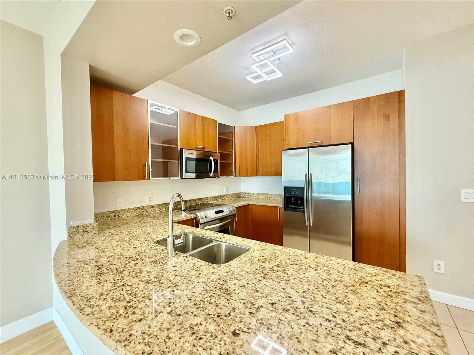 Photo of 1945 Ocean Dr  #710, Hallandale Beach, Florida, 33009 - 