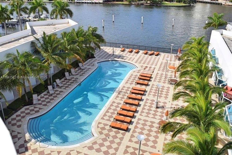 Photo of 1945 Ocean Dr  #710, Hallandale Beach, Florida, 33009 - 