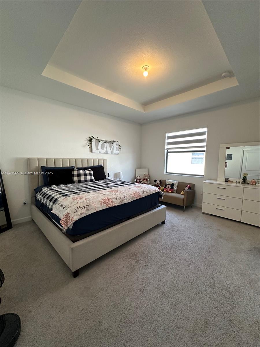 24702 3 / 3 1827 sq. ft. $ 2025-10-28 0 foto