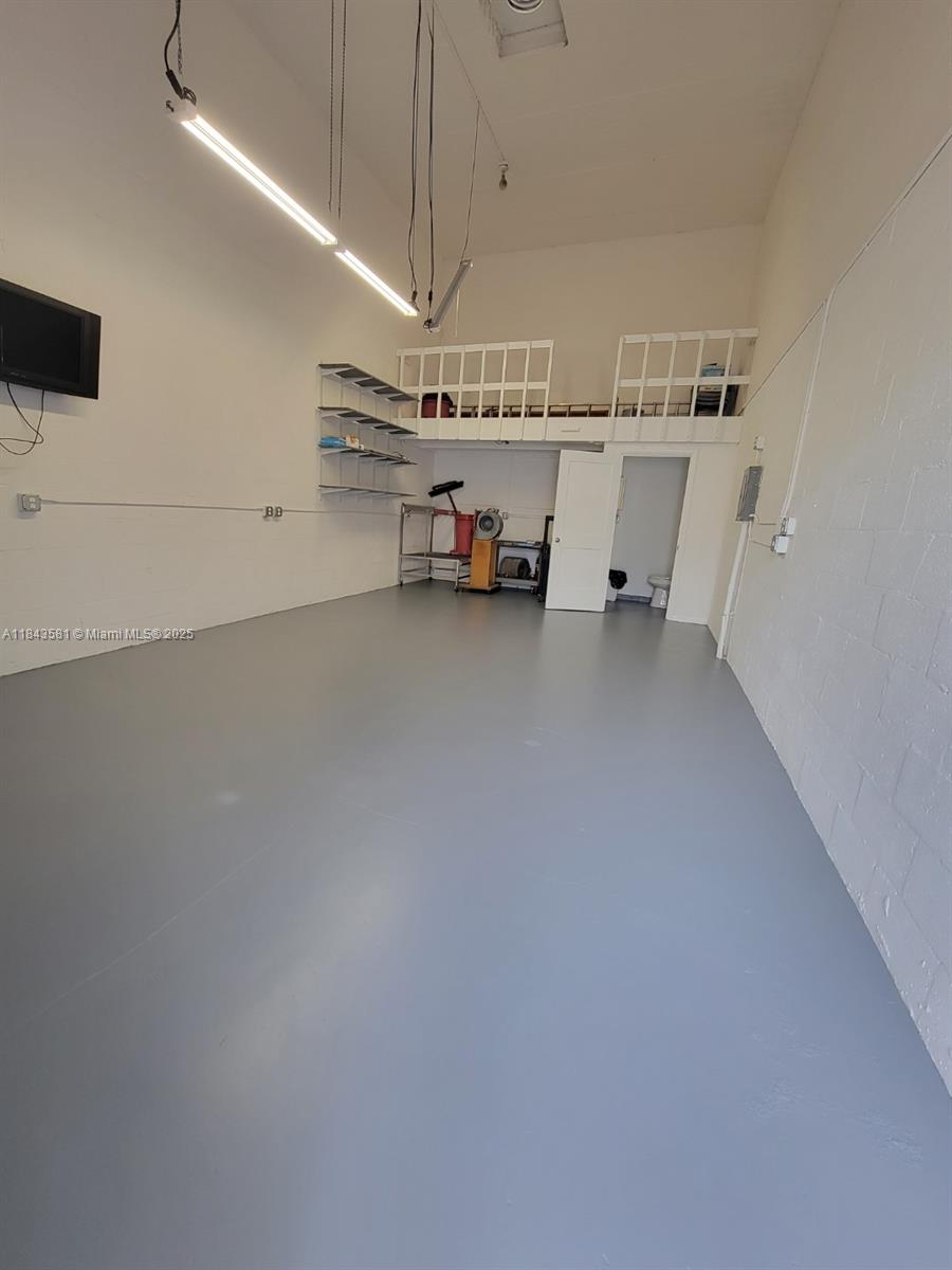 See details 710 / sq. ft. $ 2025-08-03 0 Photo