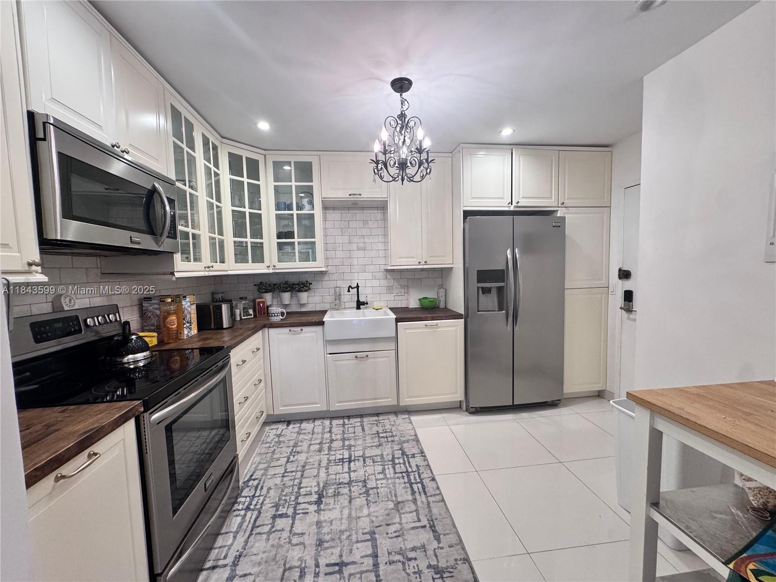 Photo of 2201 Ocean Dr  #301, Hollywood, Florida, 33019 - 