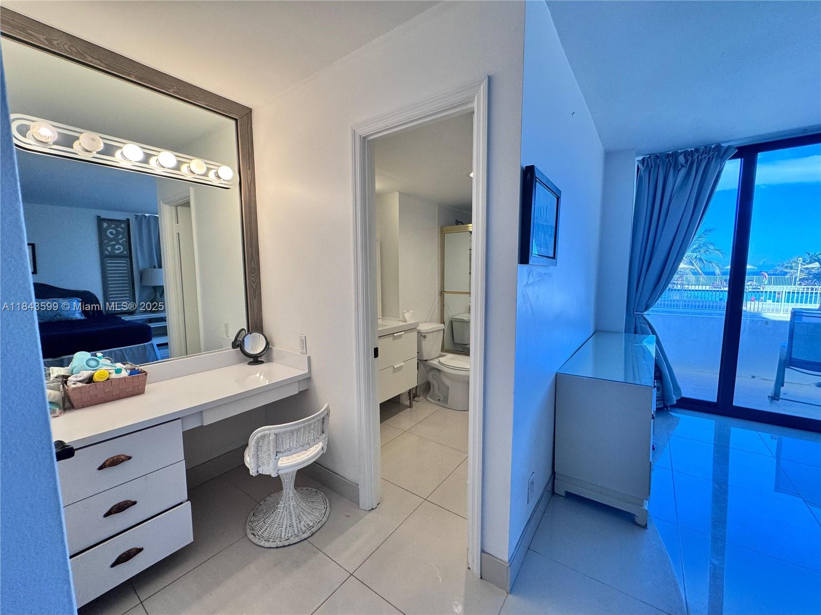 Photo of 2201 Ocean Dr  #301, Hollywood, Florida, 33019 - 