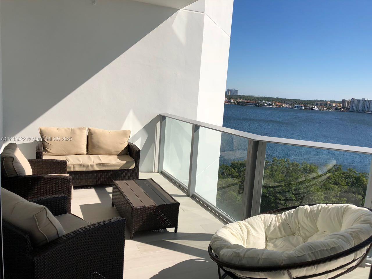 Photo of 17111 Biscayne Blvd  #808, North Miami Beach, Florida, 33160 - 