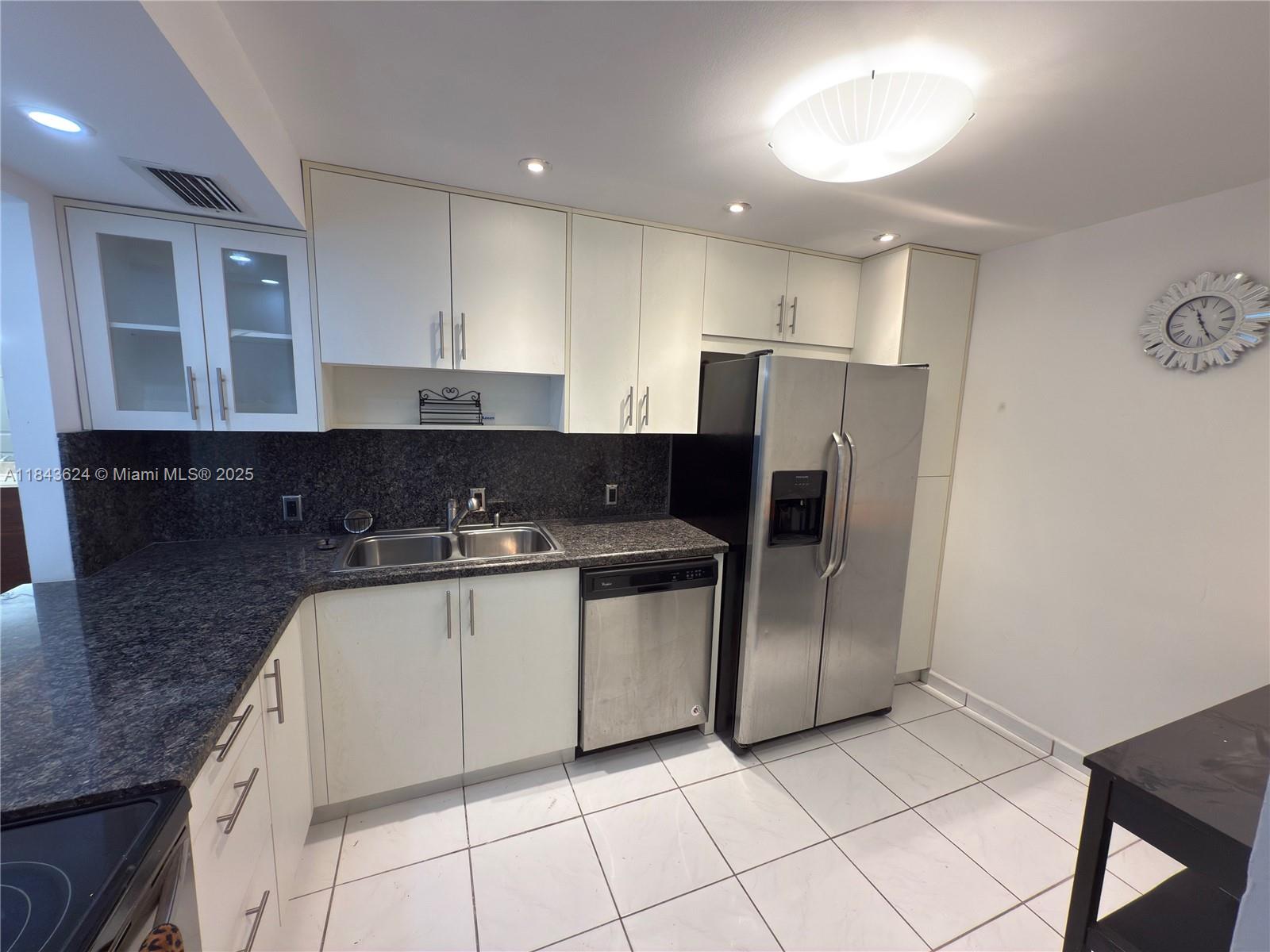 Photo of 3675 Country Club Dr #109, Aventura, Florida, 33180 -