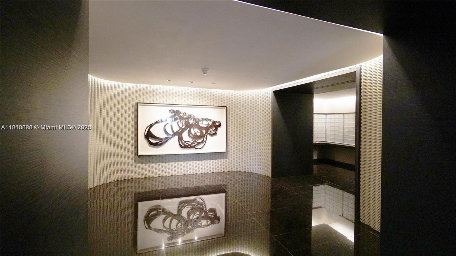 Ver detalles 3707 3 / 3 1571 sq. ft. $ 2025-07-19 0 foto