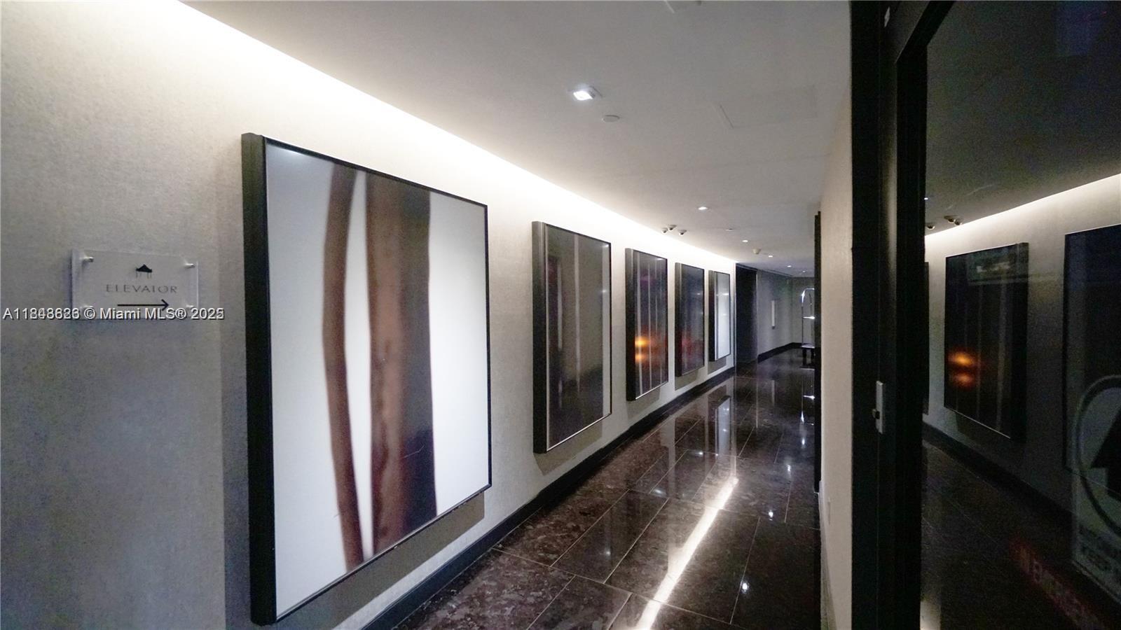 Ver detalles 3707 3 / 3 1571 sq. ft. $ 2025-07-19 0 foto