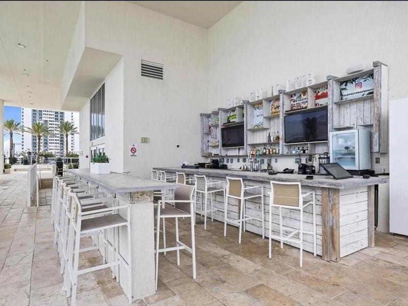 See details 3707 3 / 3 1571 sq. ft. $ 2025-07-19 0 Photo