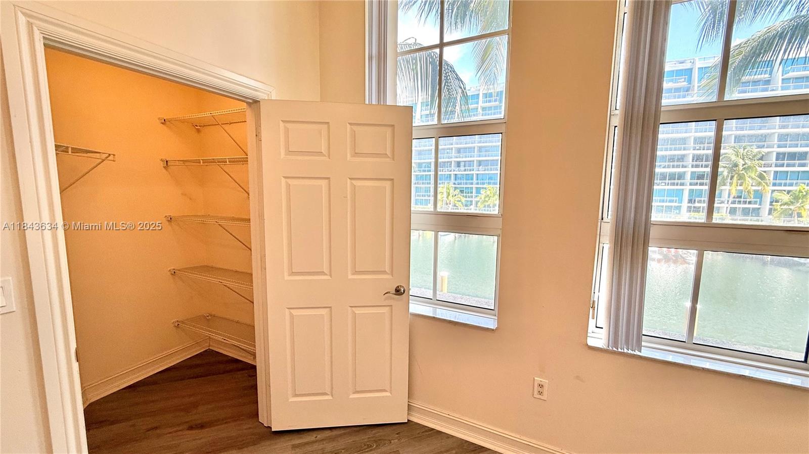 Photo of 3001 185th St  #201, Aventura, Florida, 33180 - 