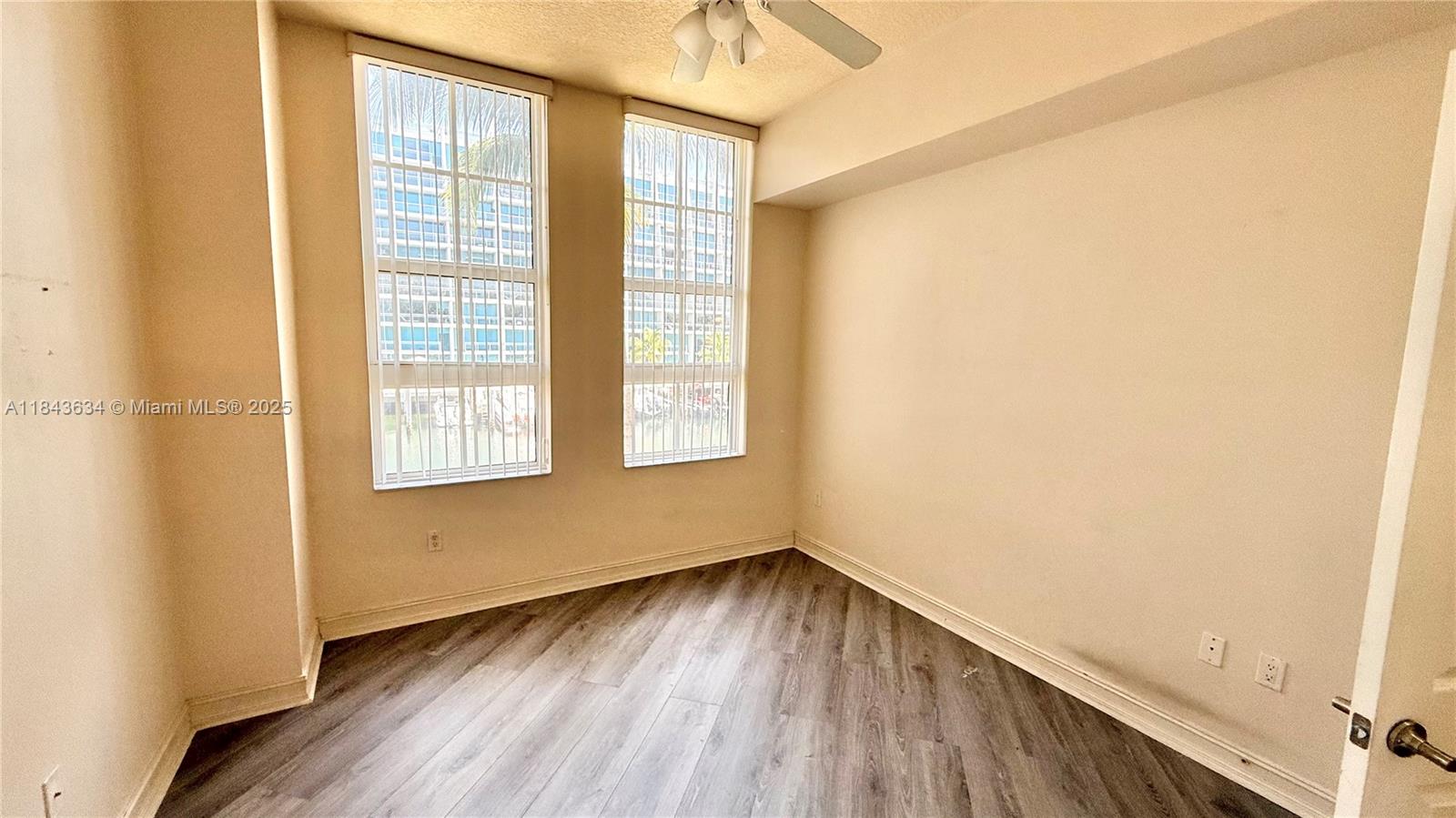 Photo of 3001 185th St  #201, Aventura, Florida, 33180 - 
