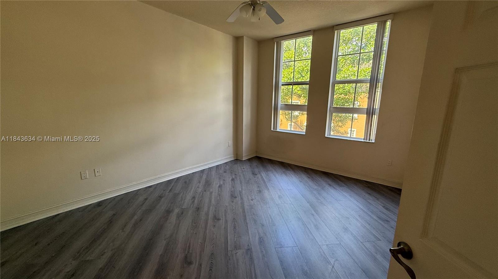 Photo of 3001 185th St  #201, Aventura, Florida, 33180 - 