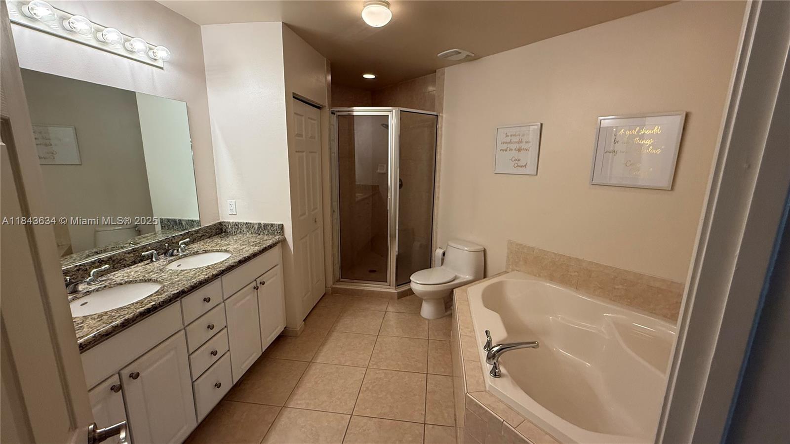 Photo of 3001 185th St  #201, Aventura, Florida, 33180 - 