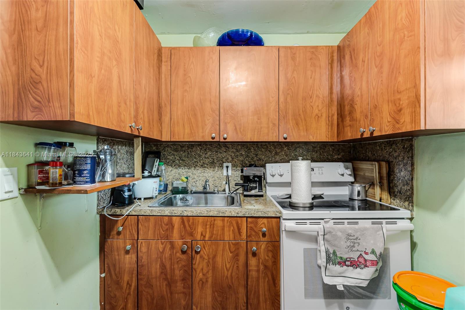 See details / 1789 sq. ft. $ 2025-07-19 0 Photo