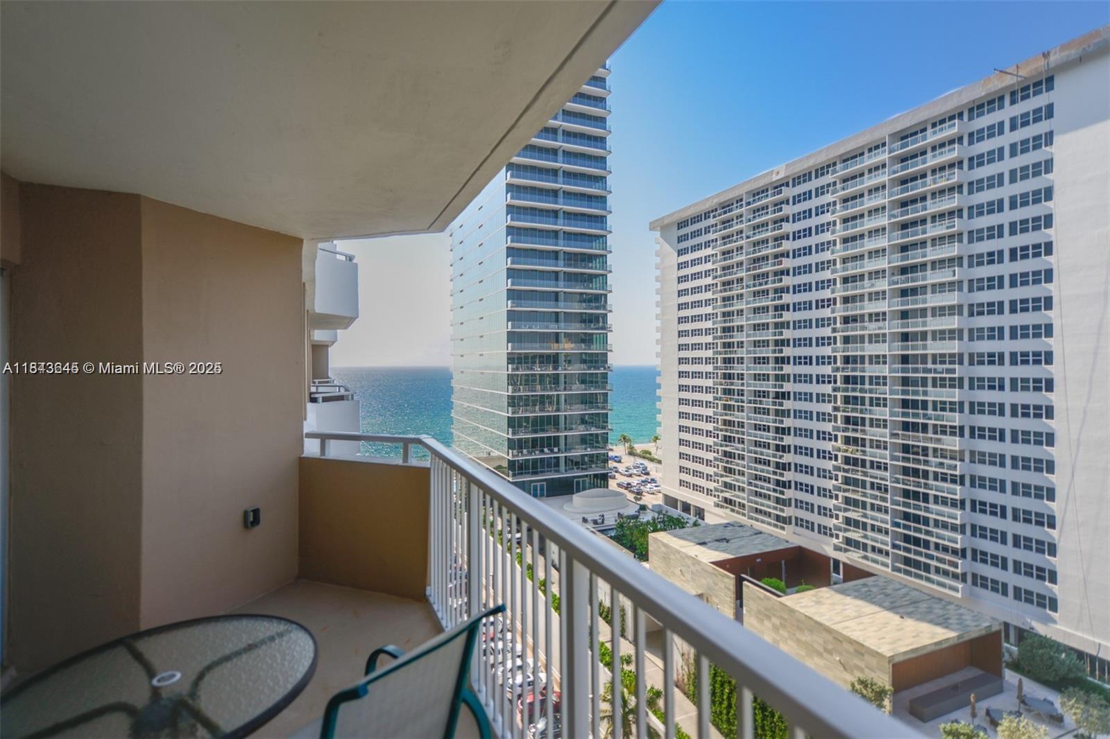 See details 11N 1 / 2 870 sq. ft. $ 2025-07-19 0 Photo