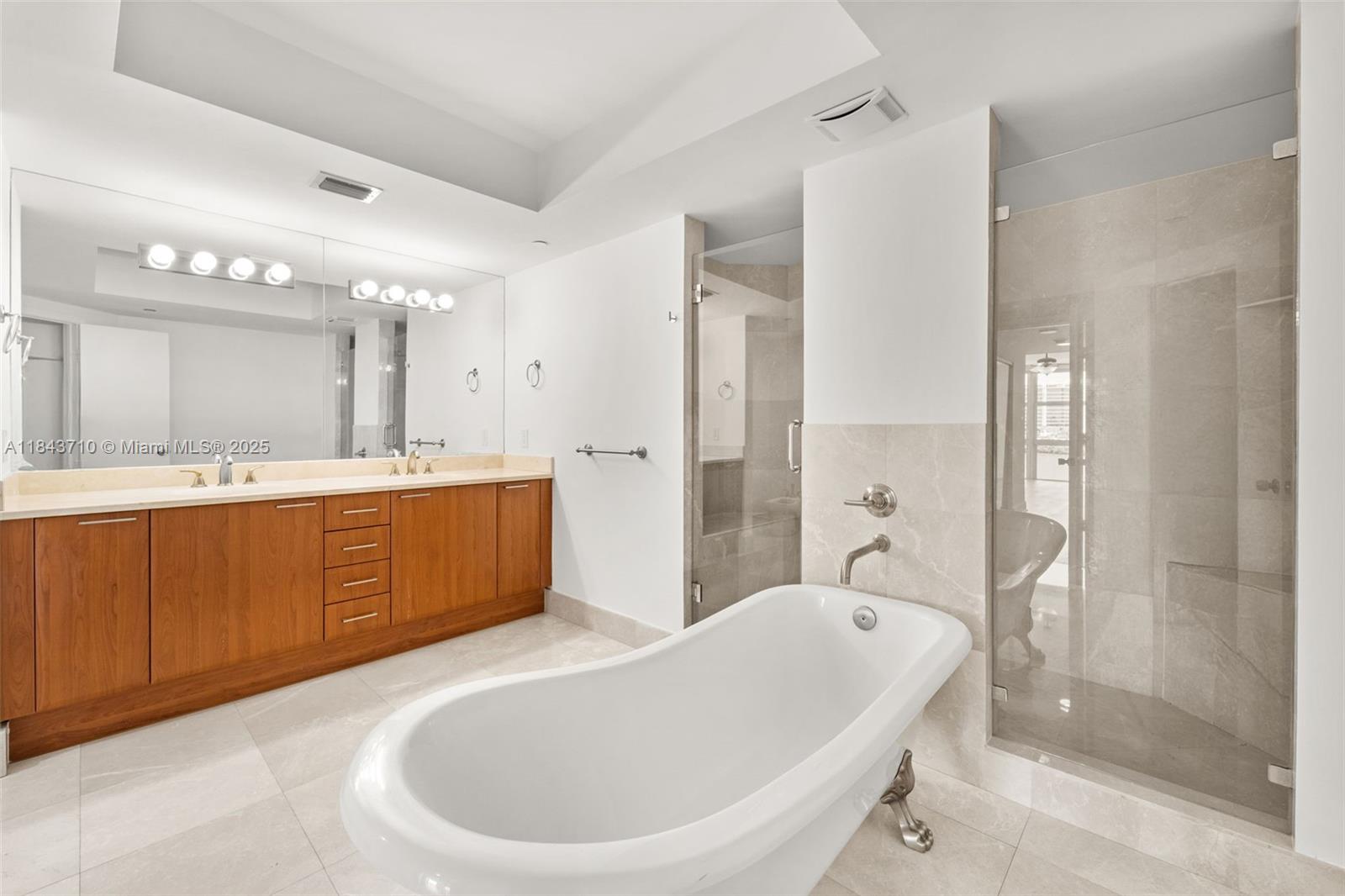 Photo of 3301 183rd St  #508, Aventura, Florida, 33160 - 