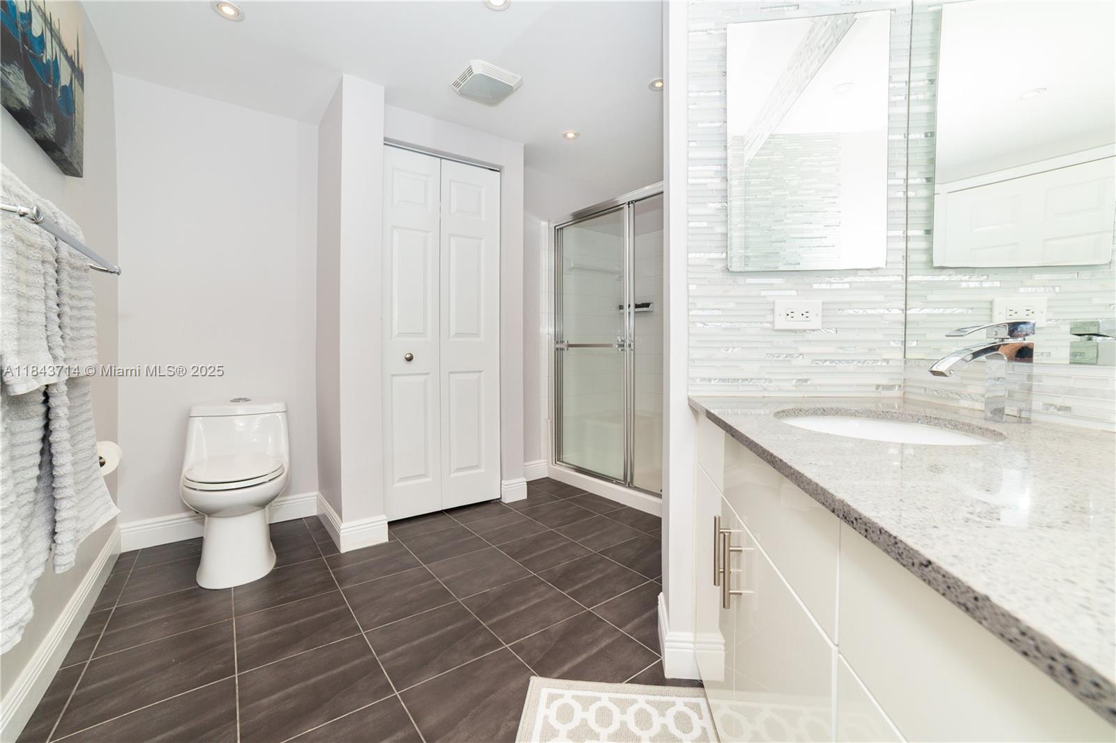 Photo of 17100 Bay Rd  #1802, Sunny Isles Beach, Florida, 33160 - Master Bathroom