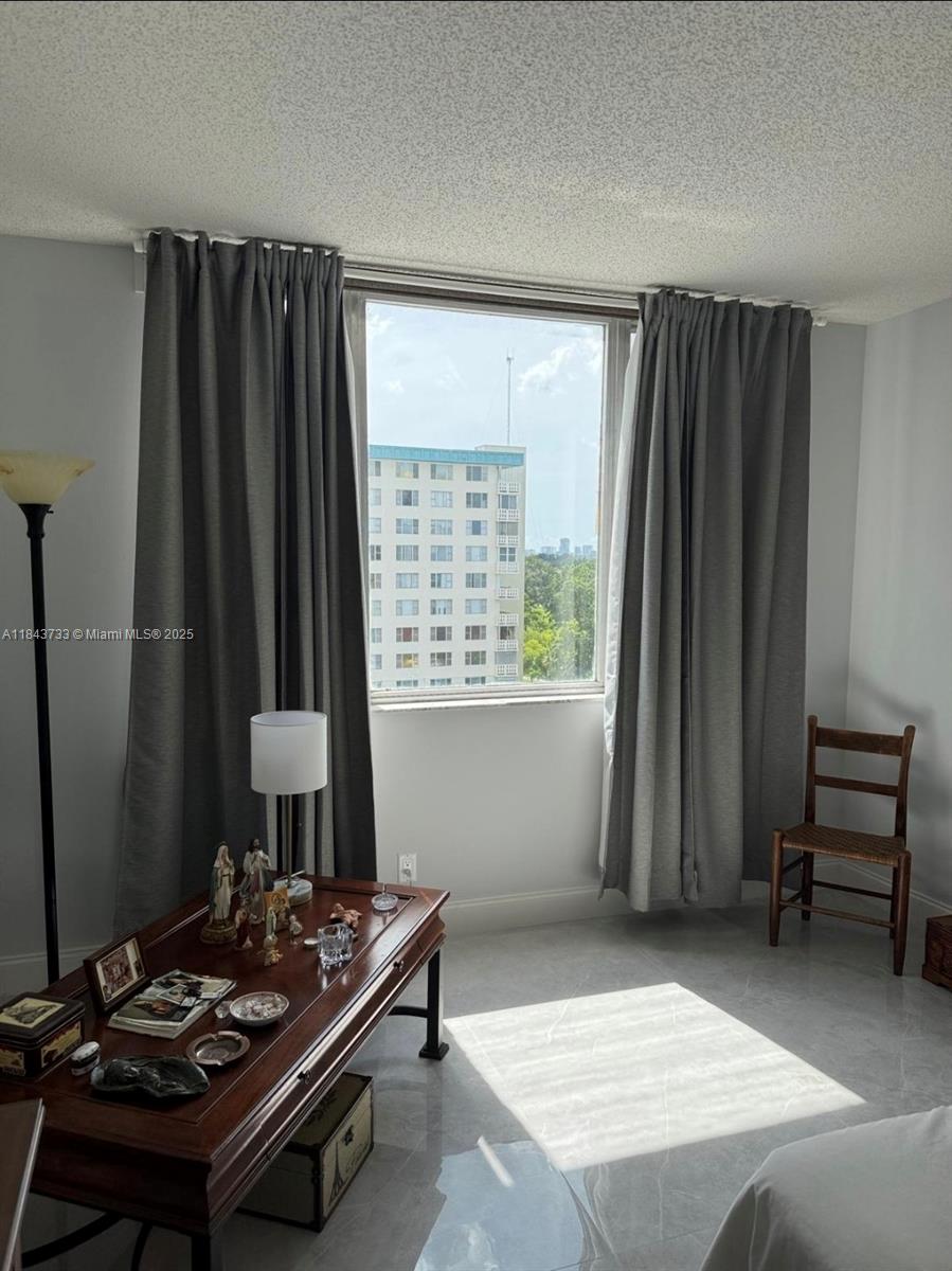 Ver detalles 716 2 / 2 1132 sq. ft. $ 2025-07-24 0 foto