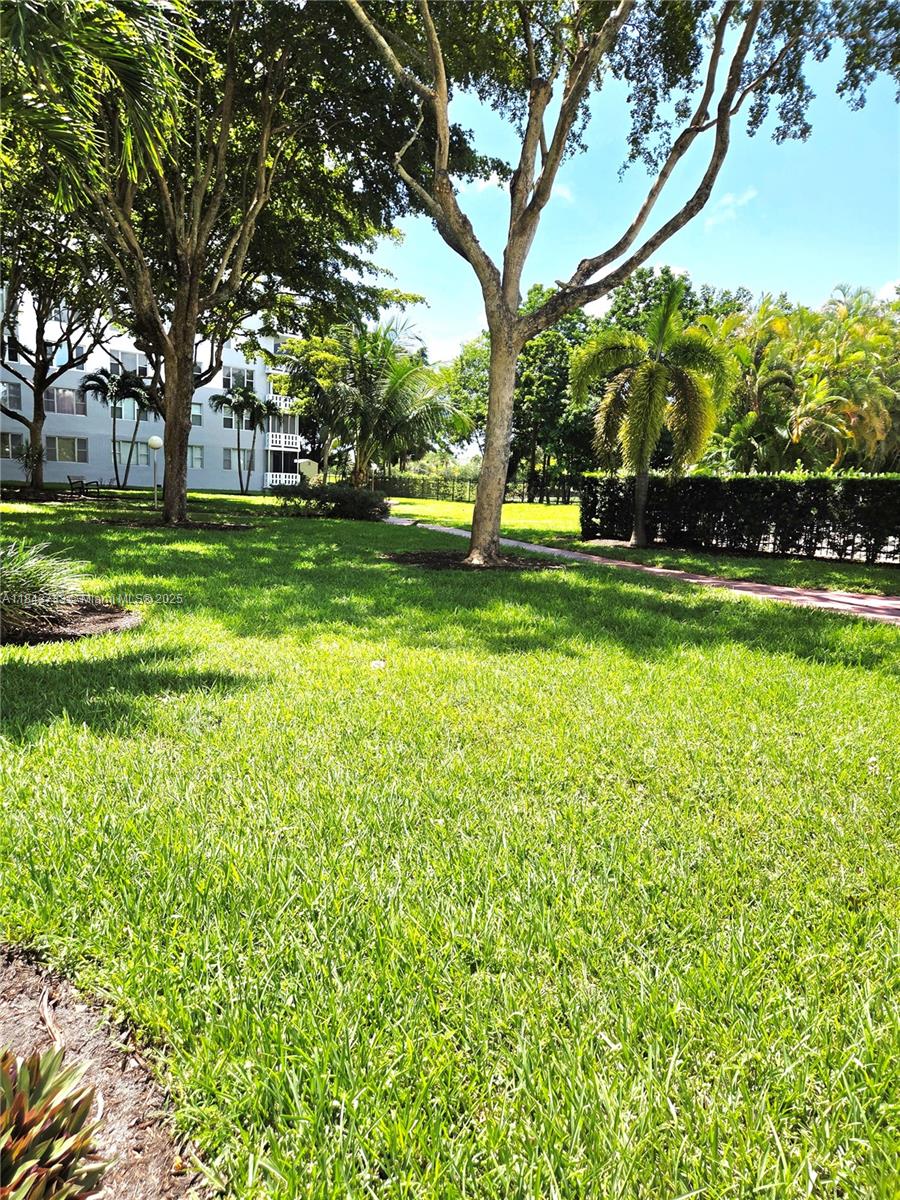 Ver detalles 716 2 / 2 1132 sq. ft. $ 2025-07-24 0 foto