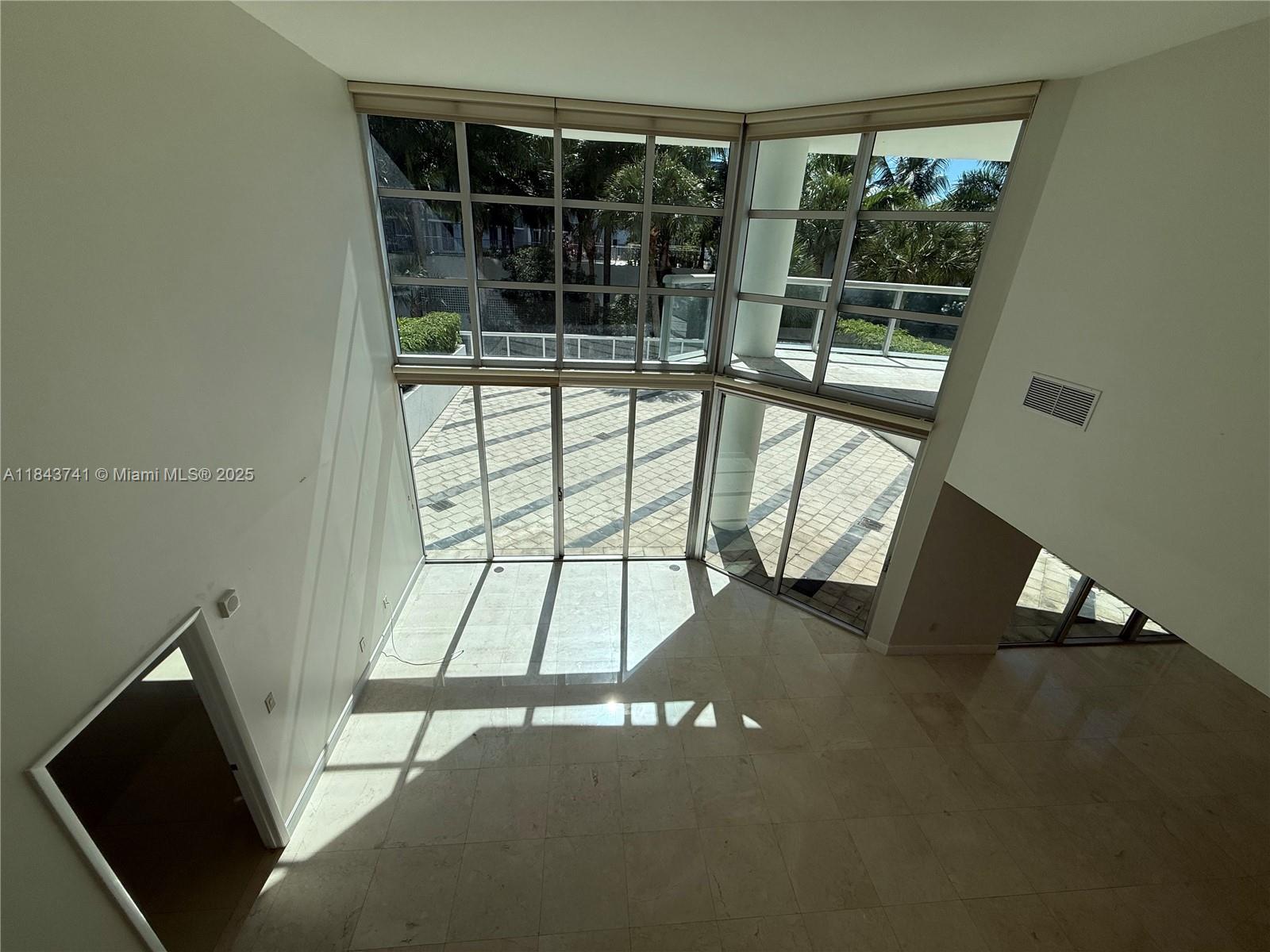Photo of 3131 188th St #1-304, Aventura, Florida, 33180 - Great Room