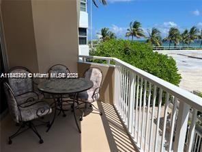 See details MN 1 / 2 870 sq. ft. $ 2025-07-20 0 Photo