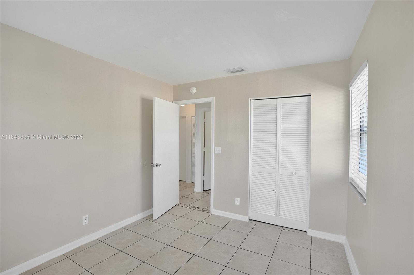 See details / 1764 sq. ft. $ 2025-07-20 0 Photo