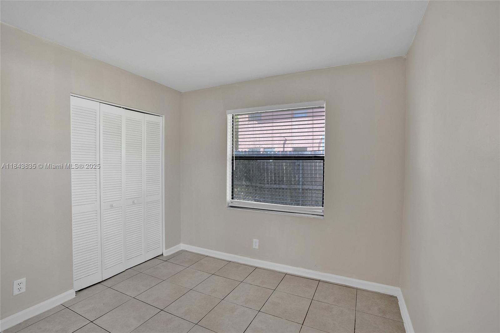 See details / 1764 sq. ft. $ 2025-07-20 0 Photo
