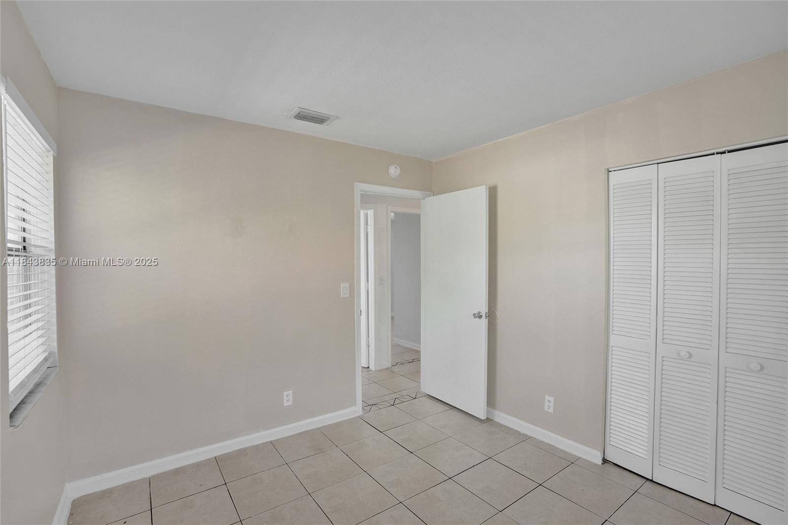 See details / 1764 sq. ft. $ 2025-07-20 0 Photo