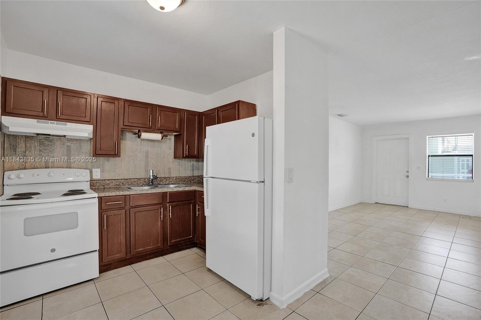 See details / 1764 sq. ft. $ 2025-07-20 0 Photo