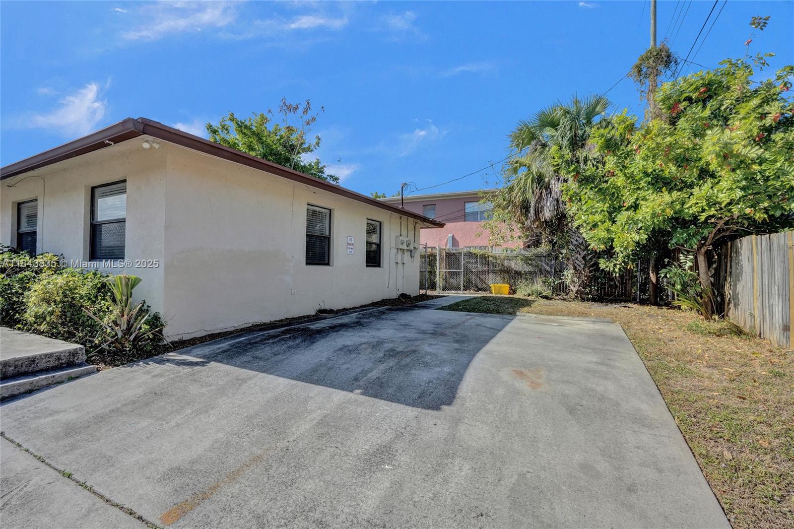 See details / 1764 sq. ft. $ 2025-07-20 0 Photo