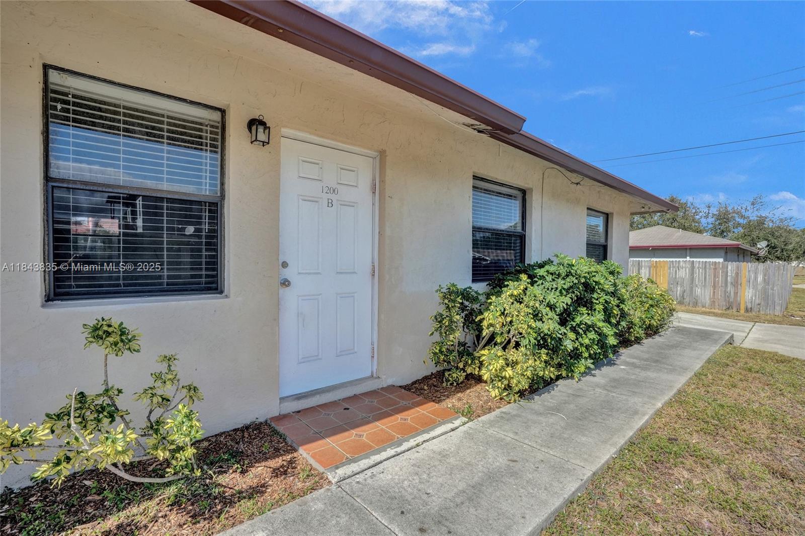 See details / 1764 sq. ft. $ 2025-07-20 0 Photo