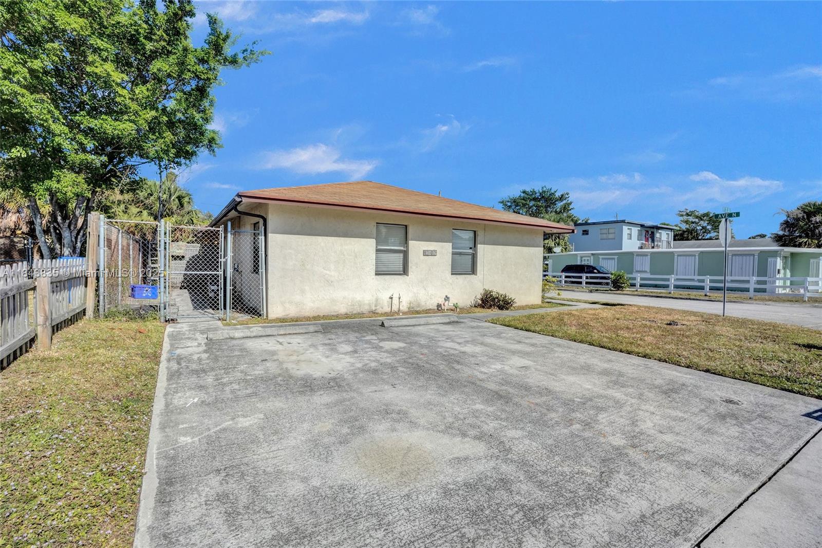 See details / 1764 sq. ft. $ 2025-07-20 0 Photo