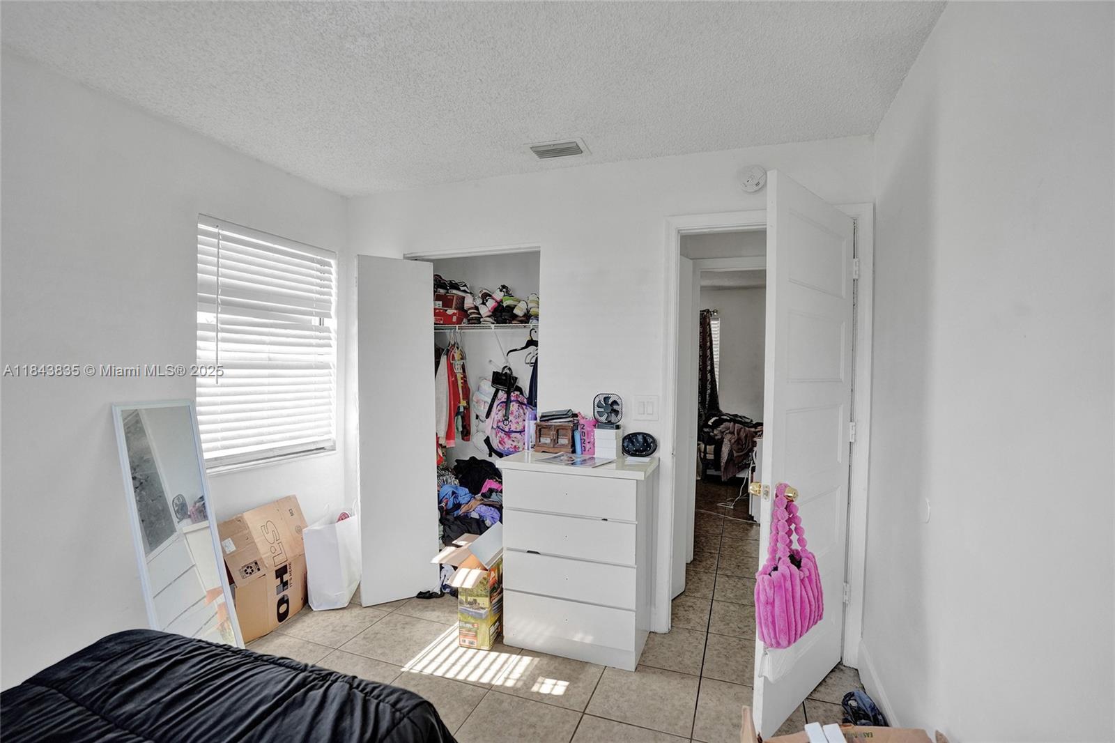 See details / 1764 sq. ft. $ 2025-07-20 0 Photo