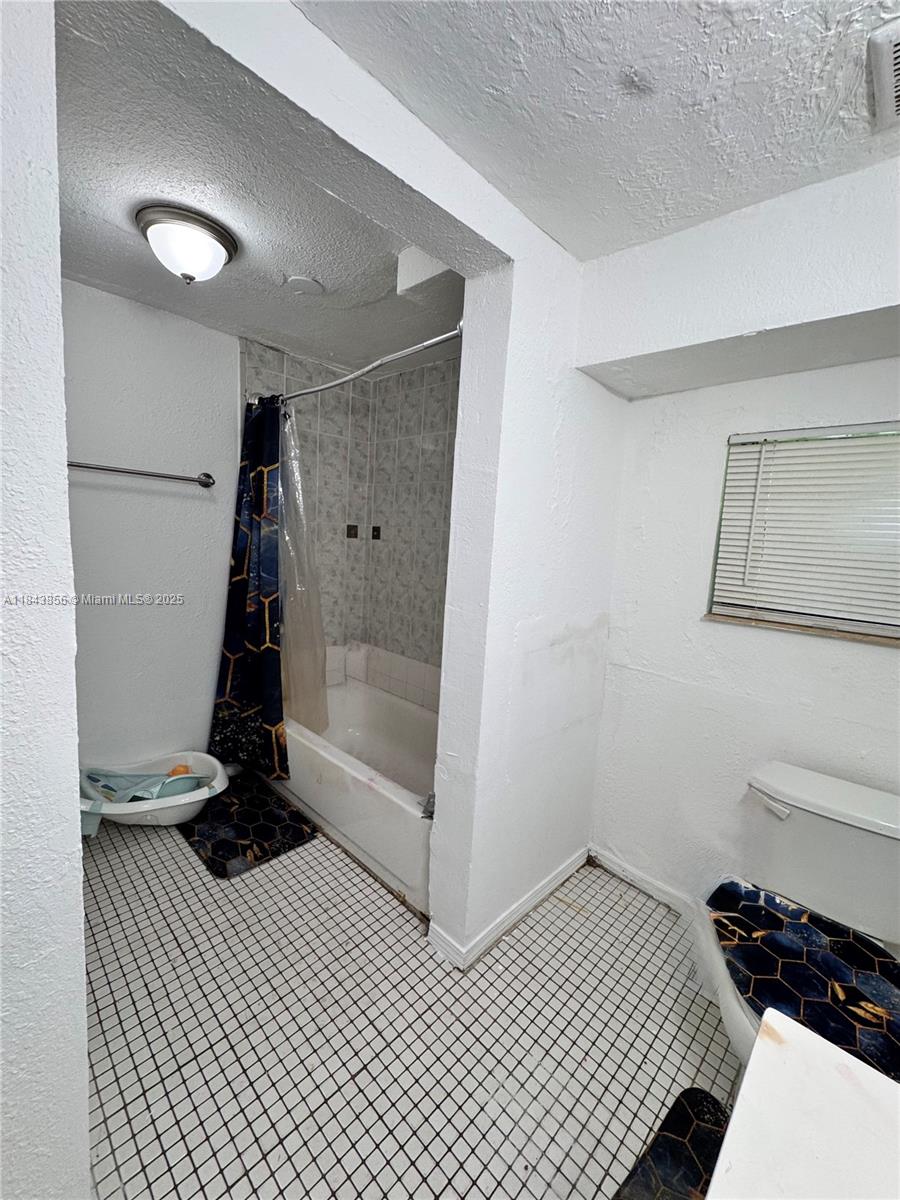 See details / 1452 sq. ft. $ 2025-08-04 0 Photo