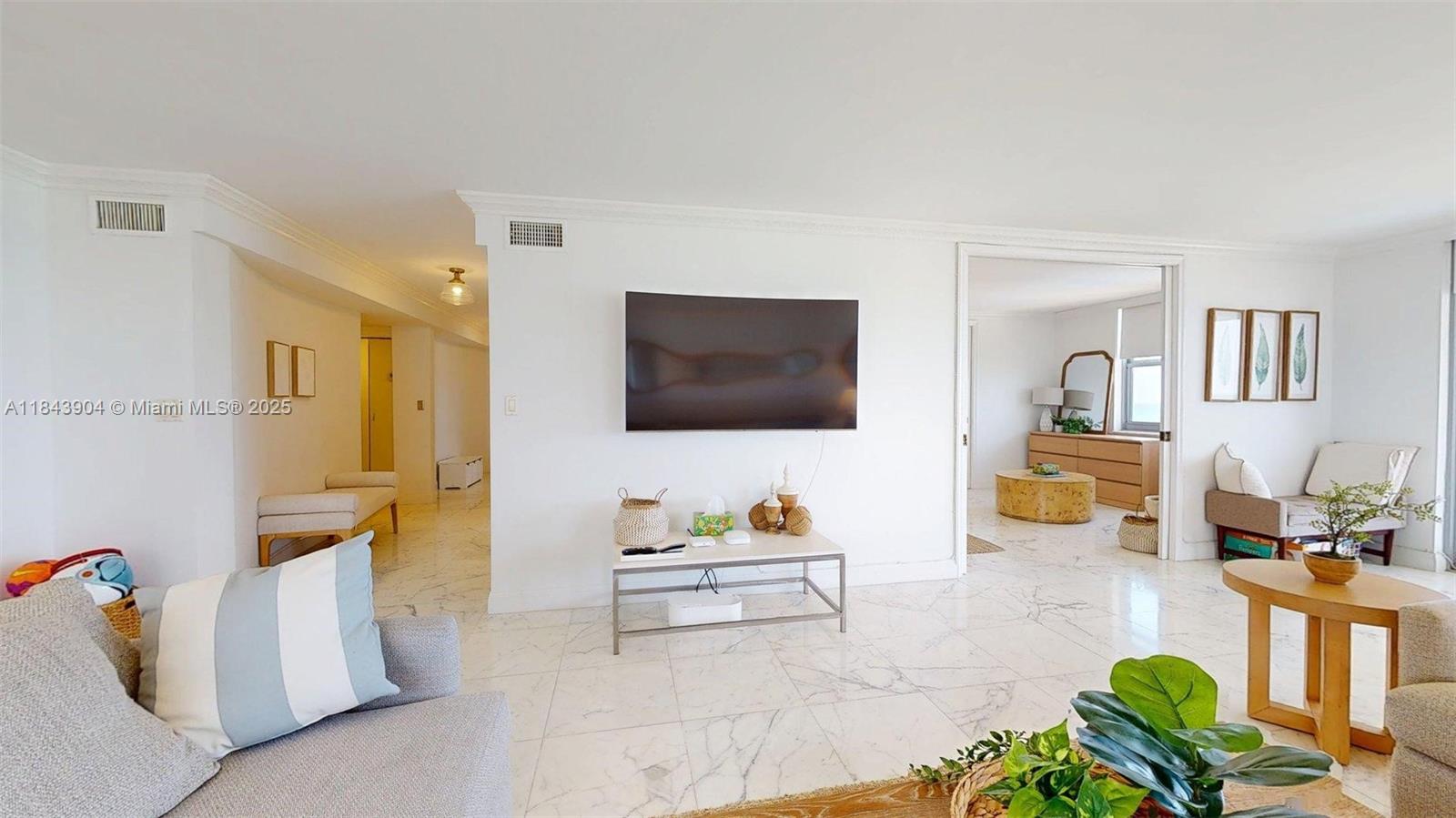 Photo of 1912 Ocean Dr  #9A, Hallandale Beach, Florida, 33009 - 