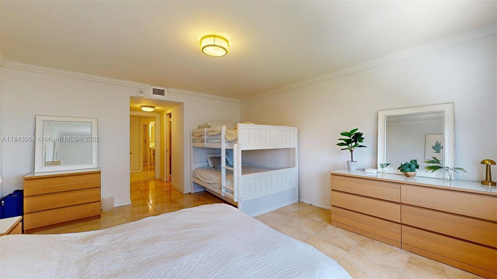 Photo of 1912 Ocean Dr  #9A, Hallandale Beach, Florida, 33009 - 