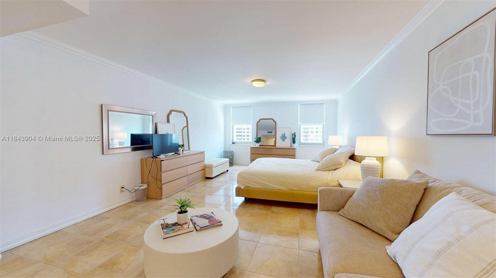 Photo of 1912 Ocean Dr  #9A, Hallandale Beach, Florida, 33009 - 