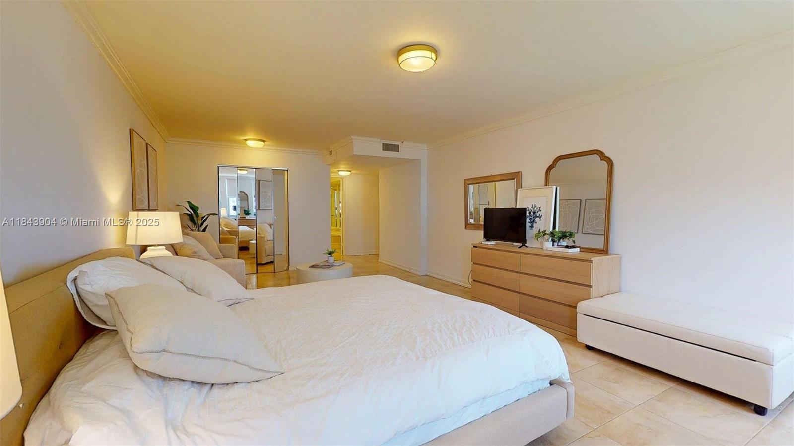 Photo of 1912 Ocean Dr  #9A, Hallandale Beach, Florida, 33009 - 