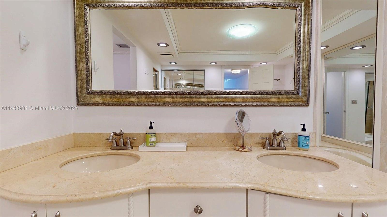 Photo of 1912 Ocean Dr  #9A, Hallandale Beach, Florida, 33009 - 