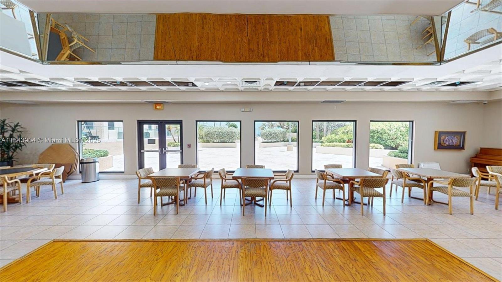 Photo of 1912 Ocean Dr  #9A, Hallandale Beach, Florida, 33009 - 